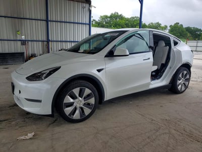 7SAYGDEE7PA****** 2023 Tesla Model Y