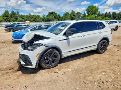 3VV8B7AX0RM****** 2024 Volkswagen Tiguan