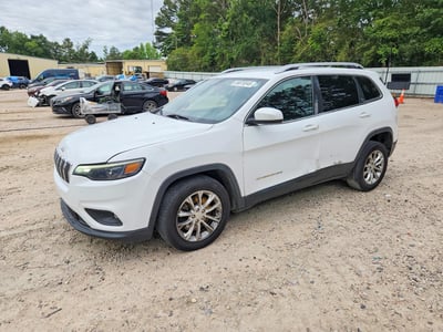 1C4PJLCB7KD****** 2019 Jeep Cherokee