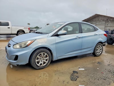 KMHCT4AE4DU****** 2013 Hyundai Accent