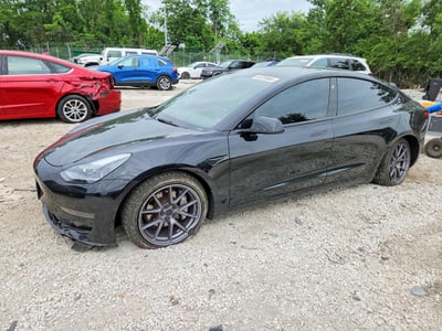 5YJ3E1EA4NF****** 2022 Tesla Model 3