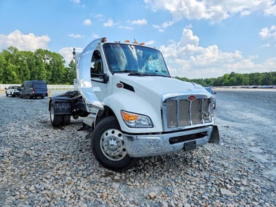 2NPKHM6X7SM****** 2025 Peterbilt 536