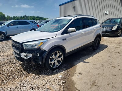 1FMCU9J95HU****** 2017 Ford Escape