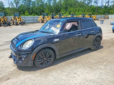 WMWXU3C56J2****** 2018 MINI Cooper