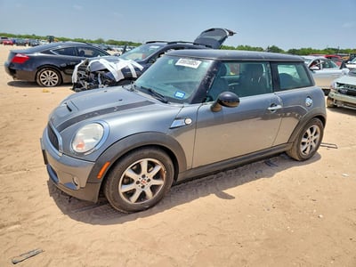 WMWMF73519T****** 2009 MINI Cooper