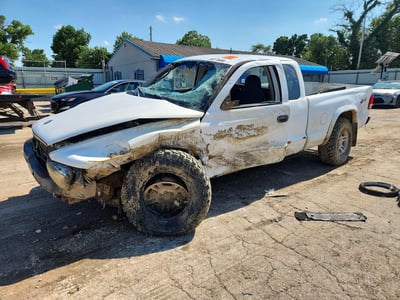 1D7HG32XX3S****** 2003 Dodge Dakota