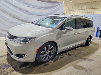 2C4RC1GG4HR****** 2017 Chrysler Pacifica