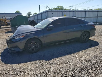 5NPLM4AG8MH****** 2021 Hyundai Elantra