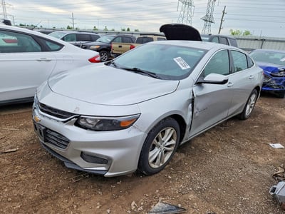 1G1ZD5ST7JF****** 2018 Chevrolet Malibu