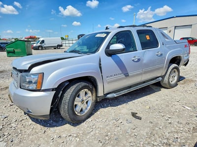 3GNMCFE03DG****** 2013 Chevrolet Avalanche