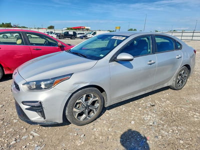 3KPF24ADXME****** 2021 Kia Forte