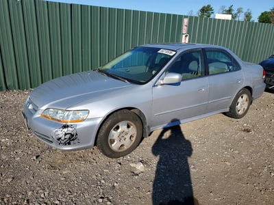 1HGCG16571A****** 2001 Honda Accord