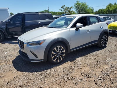 JM1DKFD77K0****** 2019 Mazda CX-3