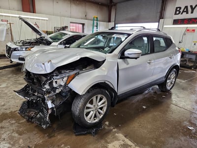 JN1BJ1CR0JW****** 2018 Nissan Rogue Sport