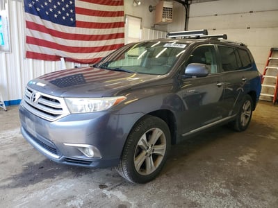 5TDDK3EH5DS****** 2013 Toyota Highlander