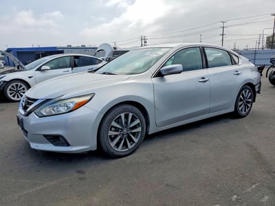 1N4AL3AP9HC****** 2017 Nissan Altima