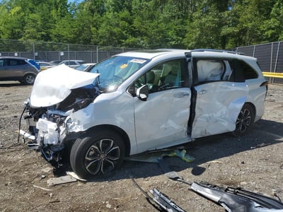 5TDESKFC2TS****** 2026 Toyota Sienna