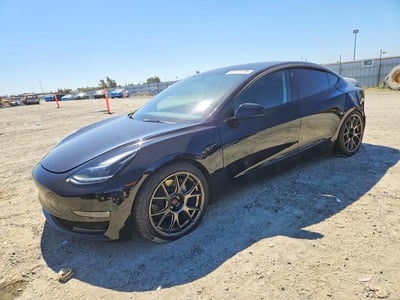 5YJ3E1EB5NF****** 2022 Tesla Model 3