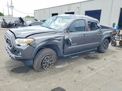 3TMAZ5CN8NM****** 2022 Toyota Tacoma