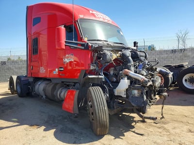 1XKYDP9X6PJ****** 2023 Kenworth T680