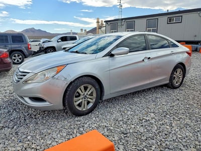 5NPEB4AC2DH****** 2013 Hyundai Sonata