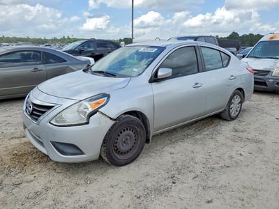 2016 Nissan Versa