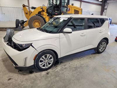 KNDJ23AU3P7****** 2023 Kia Soul
