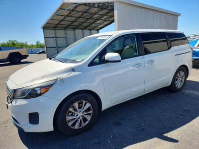 KNDMB5C15H6****** 2017 Kia Sedona
