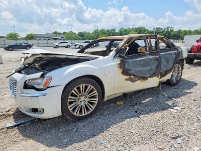 2C3CCAEG8DH****** 2013 Chrysler 300