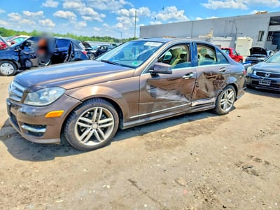 WDDGF4HB1DA****** 2013 Mercedes-Benz C-Class
