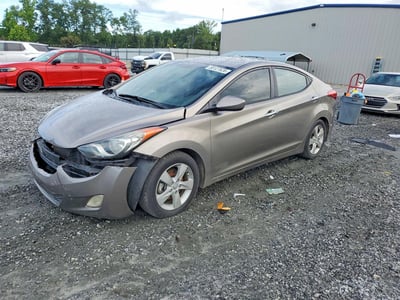 5NPDH4AE3DH****** 2013 Hyundai Elantra