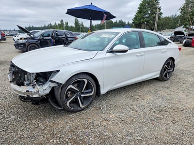 1HGCV1F32JA****** 2018 Honda Accord
