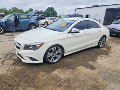 WDDSJ4EB9GN****** 2016 Mercedes-Benz CLA-Class