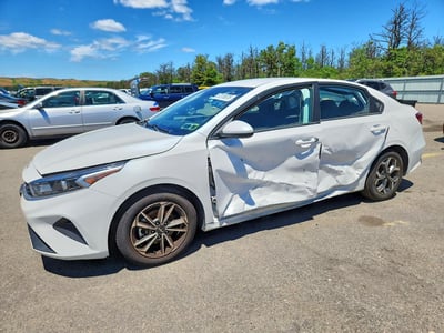 3KPF24AD7NE****** 2022 Kia Forte