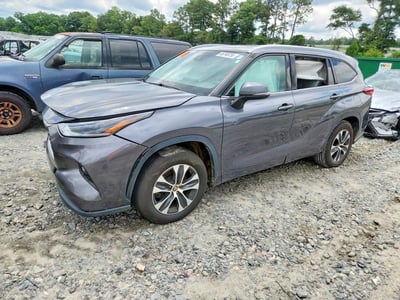 5TDGZRAH2MS****** 2021 Toyota Highlander