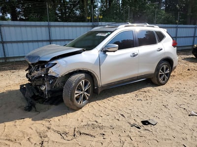 5N1AT2MT1LC****** 2020 Nissan Rogue