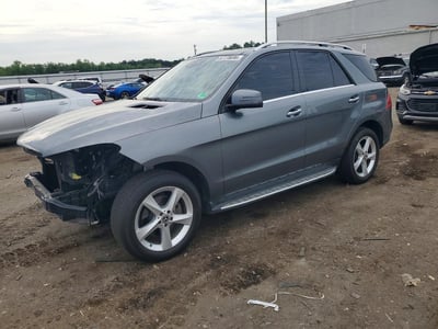 4JGDA5HB2JB****** 2018 Mercedes-Benz GLE-Class