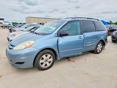 5TDZK23C09S****** 2009 Toyota Sienna