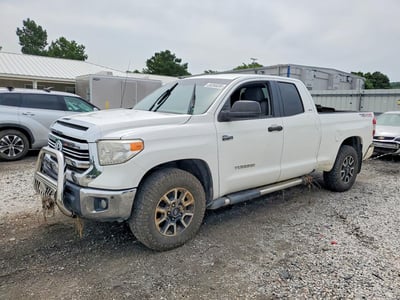 5TFUY5F11HX****** 2017 Toyota Tundra