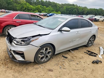 3KPF24AD5ME****** 2021 Kia Forte