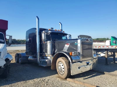 1XP5DB9X87D****** 2007 Peterbilt 379