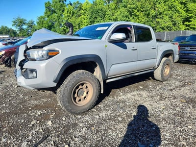 5TFCZ5AN7JX****** 2018 Toyota Tacoma