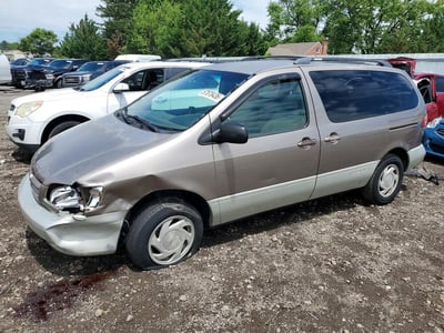 1998 Toyota Sienna