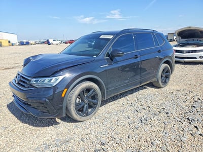 3VVCB7AX9PM****** 2023 Volkswagen Tiguan
