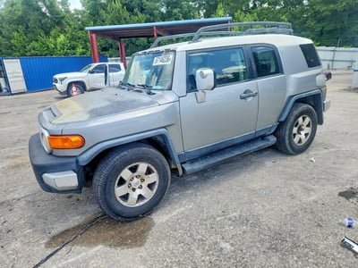 JTEZU4BF4AK****** 2010 Toyota FJ Cruiser