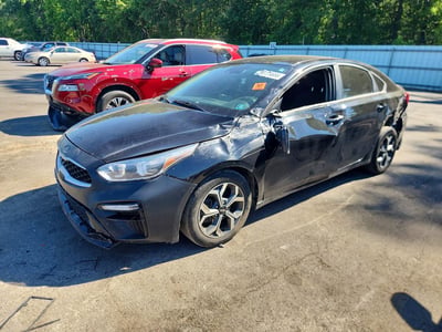 3KPF24AD2ME****** 2021 Kia Forte