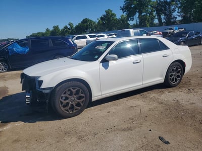 2018 Chrysler 300s
