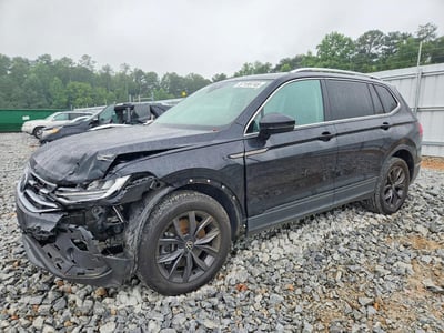 3VV2B7AX1NM****** 2022 Volkswagen Tiguan