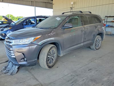 2017 Toyota Highlander