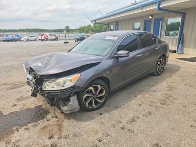 1HGCR2F77GA****** 2016 Honda Accord
